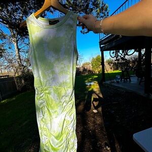 Green Tie-Dye Sleeveless Dress
